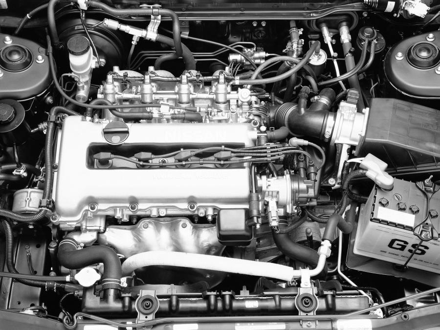  Nissan Avenir Salut 2.0 X GT Turbo 1995 года  (фото 2 из 6)
